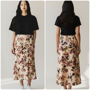Lost + Wander Thea Cream Floral Satin Midi Skirt NWT Size Small